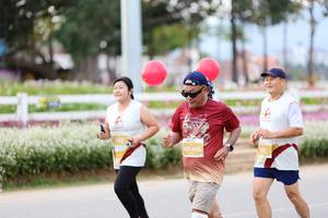 BIB: 
                            <button type="button" onclick="openModal(27858142)" class="btn btn-primary btn-sm float-right btn-popup" data-toggle="modal" data-target=".modal-high-quality">
                        <i class="fas fa-shopping-cart"></i> Add to Cart
                    </button>
                                            <button type="button" onclick="isThisMe(27858142, true)" class="btn btn-success btn-sm float-right btn-popup btn-isme hidden" data-toggle="tooltip" data-placement="bottom" title="นี่คือรูปของคุณใช่ไหม คลิกที่นี่เพื่อเอาเข้าอัลบั้ม">
                        <i class="fas fa-plus"></i> Add to album
                    </button>
                    <button type="button" onclick="isThisMe(27858142, false)" class="btn btn-warning btn-sm float-right btn-popup btn-isnotme hidden">
                        <i class="fas fa-ban"></i> Remove from album
                    </button>